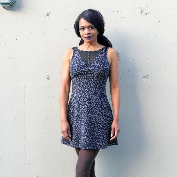 GUESS Skater Spotted Dress with Mesh Insert size 4 - Picture 3 of 8